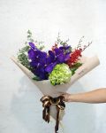 蘭花設計款花束 Cymbidium Orchid